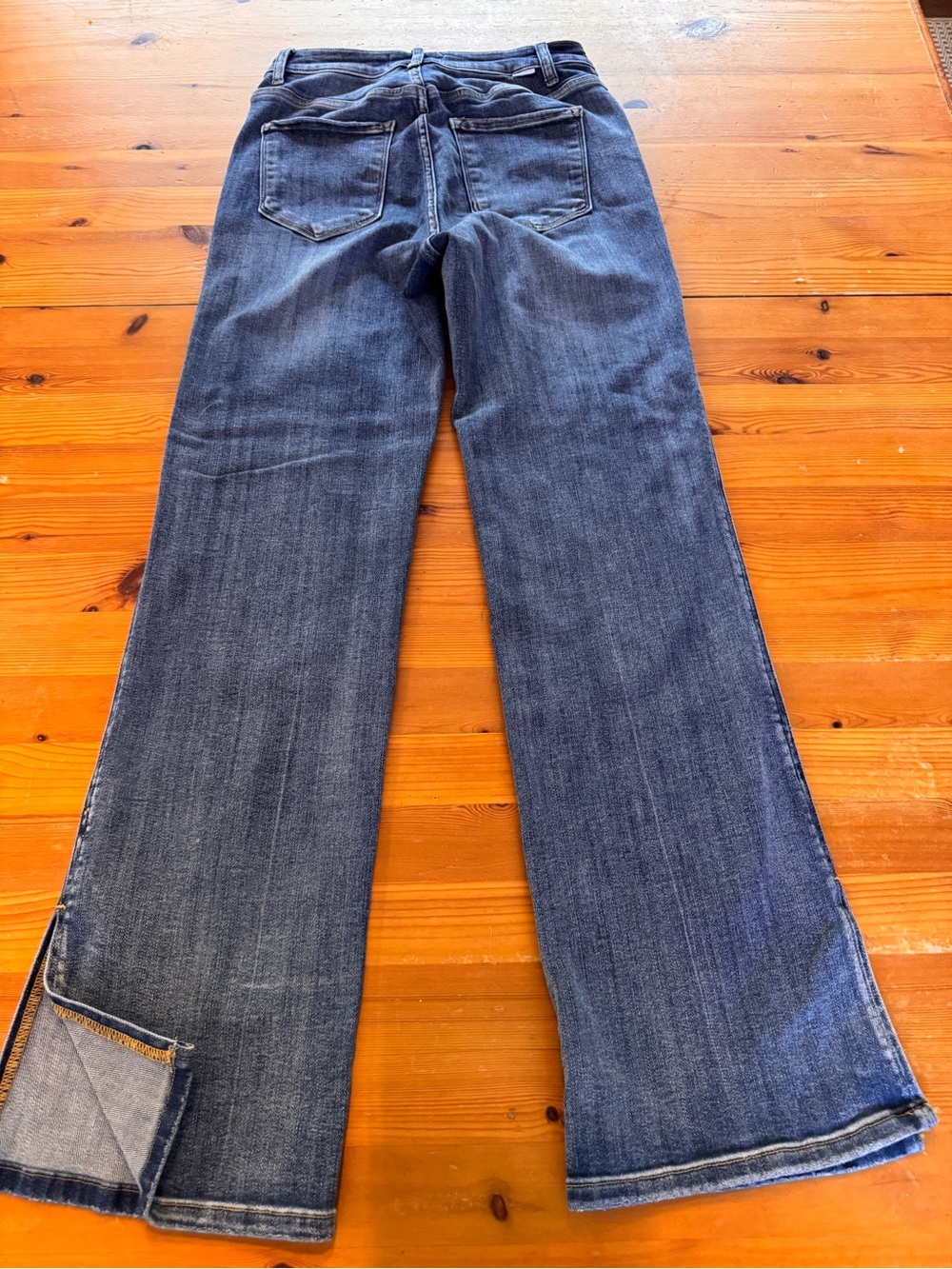 Risen High-Rise Blue Wide-Leg Jeans with side slit on legs - Picture 2 of 7